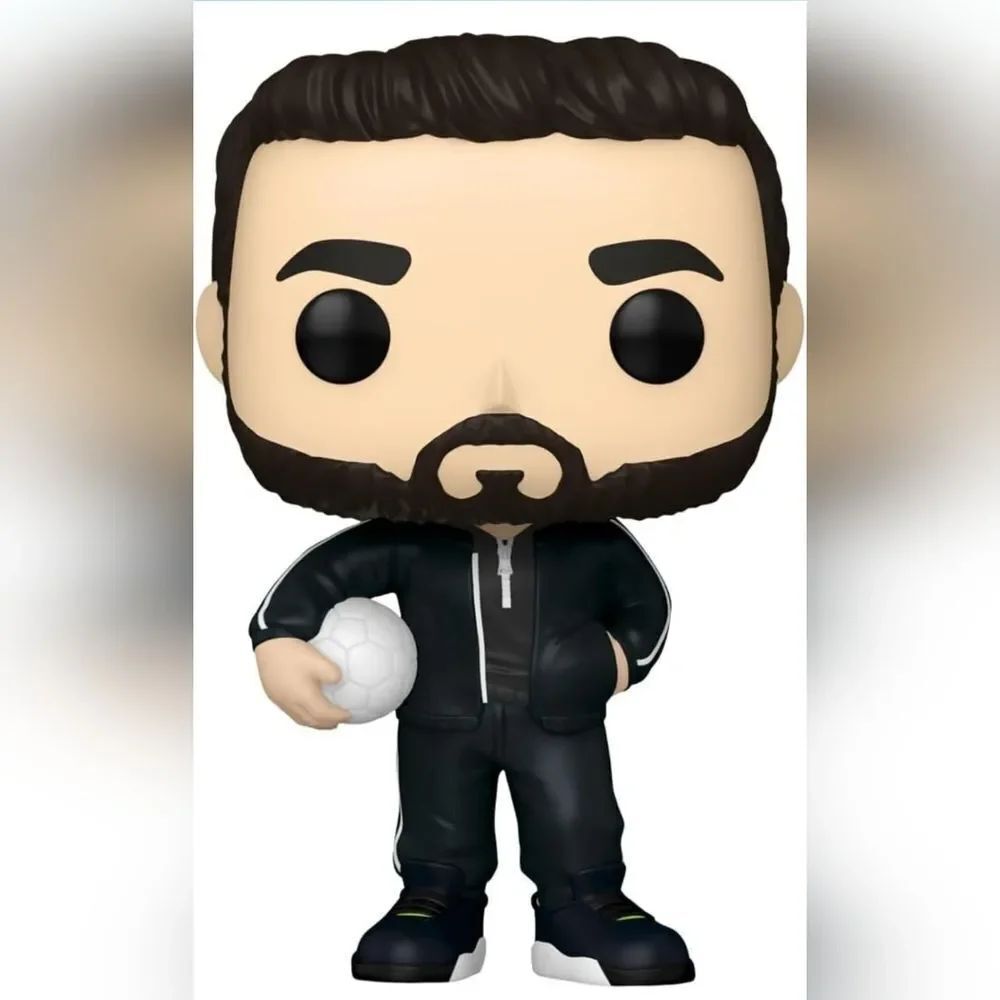 🔸️NIB Funko Pop Ted Lasso Roy Kent w/Soccer Ball Figurine #1353